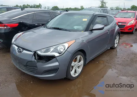 2014 Hyundai Veloster Base W/Black z USA, uszkodzony, nr VIN KMHTC6AD6EU209005